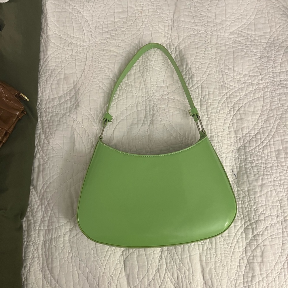 URBAN OUTFITTERS - MINT GREEN SHOULDER BAG